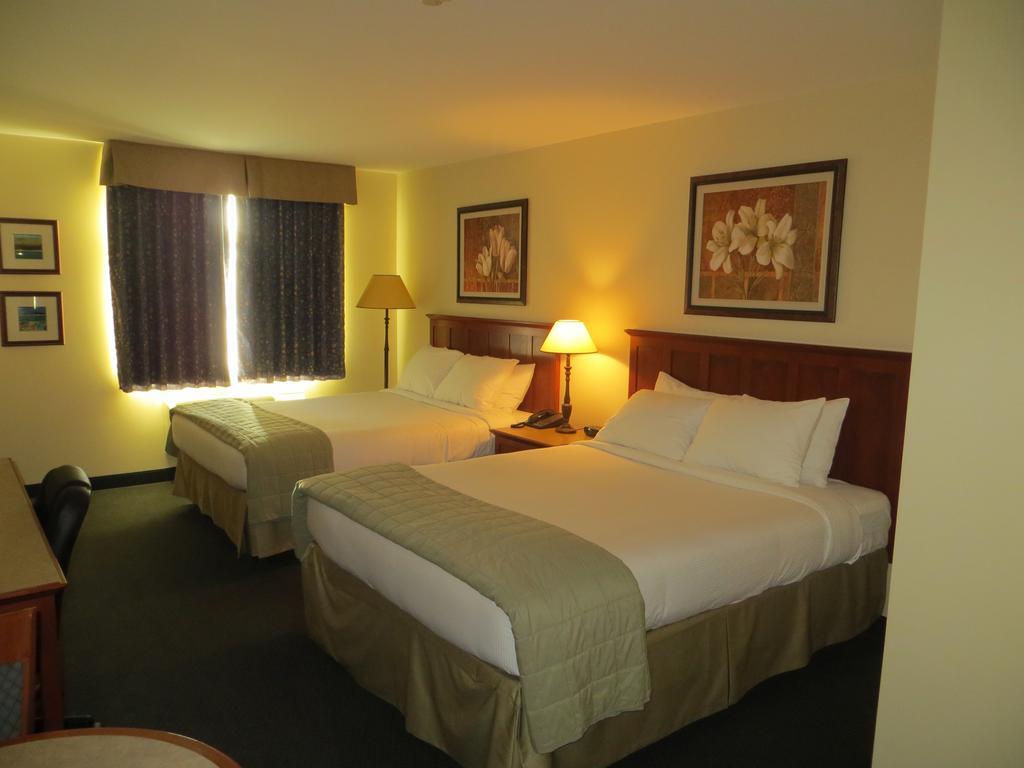 Hotel St-Bernard Saint-Bernard-de-Lacolle Rom bilde